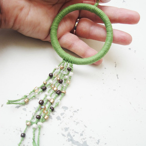 Σκουλαρίκια μεγάλοι κρίκοι πράσινοι με χάντρες - statement, ιδιαίτερο, χειροποίητα, μακριά, κρεμαστά, μεγάλα, μεγάλα σκουλαρίκια - 2