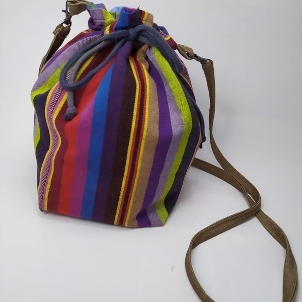 Πουγκί STRIPED έθνικ πολύχρωμο ριγέ - πουγκί, χιαστί, μεγάλες, ethnic, πάνινες τσάντες, φθηνές