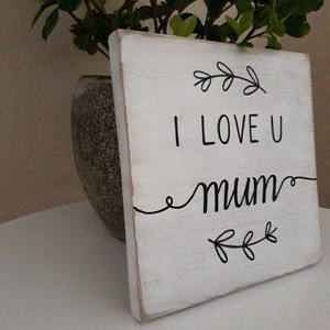 "I love u mum" - Ξύλινη διακοσμητική πινακίδα 20 × 20 εκ. για τη γιορτή της μητέρας - πίνακες & κάδρα, χειροποίητα, ξύλινα διακοσμητικά, ξύλινα διακοσμητικά τοίχου - 3