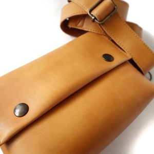 Μουσταρδί Belt bag - δερματίνη, vegan friendly, μικρές, φθηνές - 2