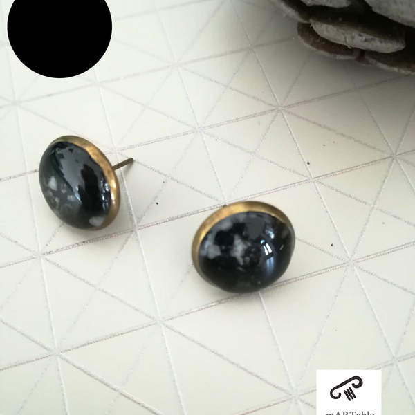 B L A C K vintage stud earrings in semi precious stones - ημιπολύτιμες πέτρες, γυαλί, καρφωτά, μπρούντζος, φθηνά - 2