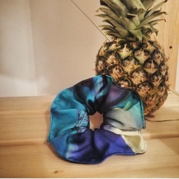 Blue wave oversized scrunchie - λαστιχάκια μαλλιών