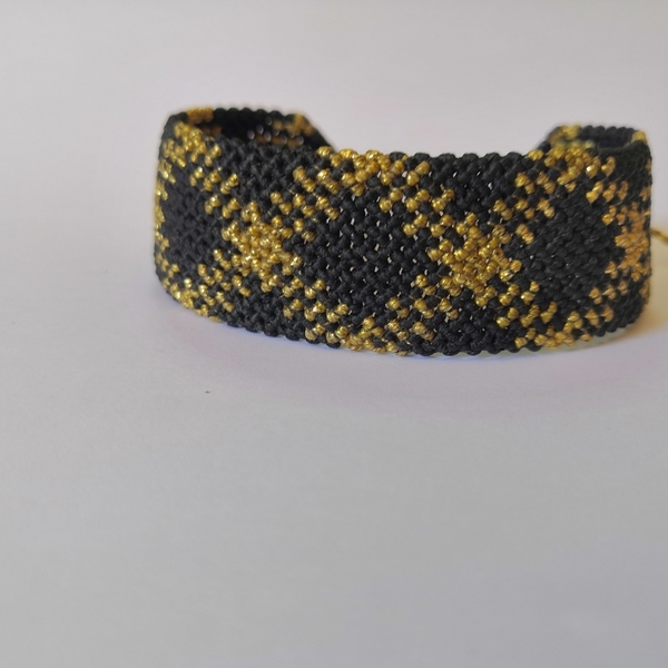 Bracelet with rhombuses - μακραμέ, κορδόνια, αυξομειούμενα