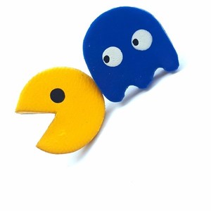 Pacman δερμάτινα καρφωτά σκουλαρίκια - δέρμα, χειροποίητα, καρφωτά, μικρά, καρφάκι