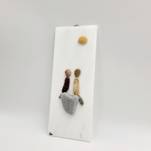 Μάρμαρο διακοσμητικό κρεμαστό με παράσταση από βότσαλα ζευγάρι (10×25×0,5cm) - δώρο, επέτειος, κρεμαστά, διακοσμητικά - 3
