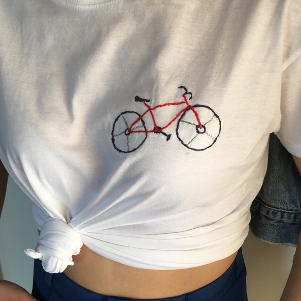 T-shirt κεντημένο με σχέδιο ποδήλατο - βαμβάκι, t-shirt