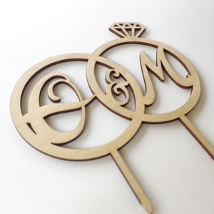 Ξύλινο διακοσμητικό τούρτας (cake topper) δαχτυλίδια με μονογράμματα, 16 εκατοστά - μονογράμματα, διακοσμητικά για τούρτες - 3