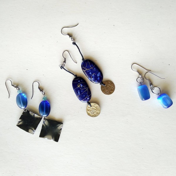 Σκουλαρίκια σε μπλε αποχρώσεις, τρία ζευγάρια - χειροποίητα, κρεμαστά, faux bijoux, φθηνά