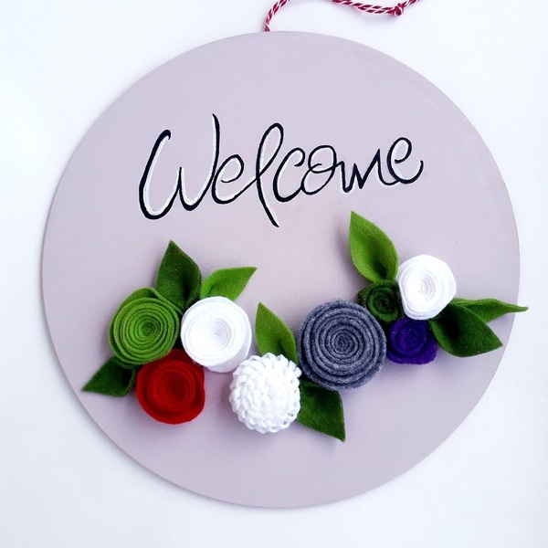Ξύλινη πινακίδα "welcome" - λουλούδια, χειροποίητα, κρεμαστά, διακοσμητικά
