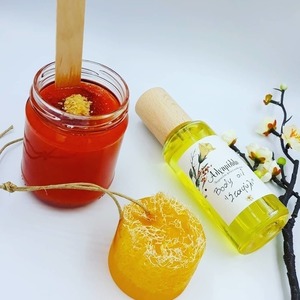 Σετ περιποίησης σώματος (Body oil, Body scrub, Σαπούνι με λούφα) με αρωμα "Σταφύλι" - scrub, λάδια σώματος, σαπούνια, σώματος