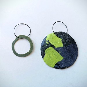 Πράσινη Υδρόγειος_θεατρικά καινοτόμα σκουλαρίκια - κρίκοι, κρεμαστά, μεγάλα, μεγάλα σκουλαρίκια