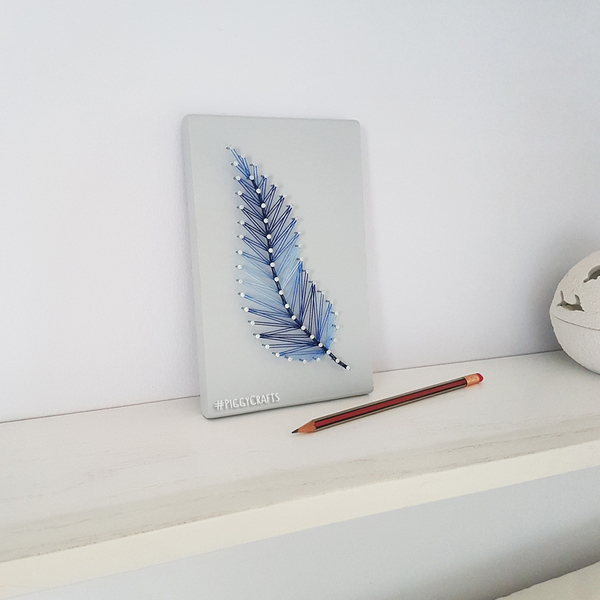 Ξύλινο καδράκι με καρφιά & κλωστές "Feather" 20x12cm - πίνακες & κάδρα, φτερό, minimal - 3