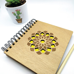 Ξύλινo Σημειωματάριo Mandala Yellow (Wooden Notebook) Δώρα για όλους - χειροποίητα, δώρα γενεθλίων, δώρα για γυναίκες, τετράδια & σημειωματάρια