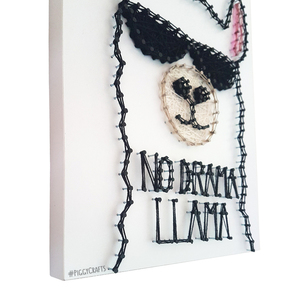 Ξύλινο κάδρο με καρφιά & κλωστές "No Drama Llama" 30x20cm - πίνακες & κάδρα - 5
