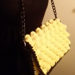 Πλεκτή χειροποίητη τσάντα ώμου με bubbles κίτρινο-μαύρο - ώμου, πλεκτές τσάντες, μικρές, φθηνές - 4