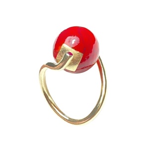 Κόκκινη χάντρα δεμένη σε ασημένιο επίχρυσο χειροποίητο δαχτυλίδι. - ημιπολύτιμες πέτρες, επιχρυσωμένα, ασήμι 925, σταθερά, δώρα για γυναίκες