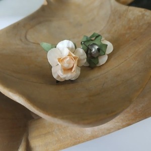 Studs σκουλαρίκια λουλουδάκι. - λουλούδι, καρφωτά, μικρά, ατσάλι, faux bijoux - 2
