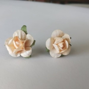 Studs σκουλαρίκια λουλουδάκι. - λουλούδι, καρφωτά, μικρά, ατσάλι, faux bijoux - 3