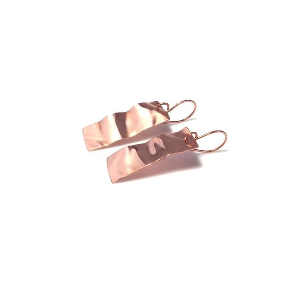 Crumpled copper earrings - χαλκός, boho, κρεμαστά