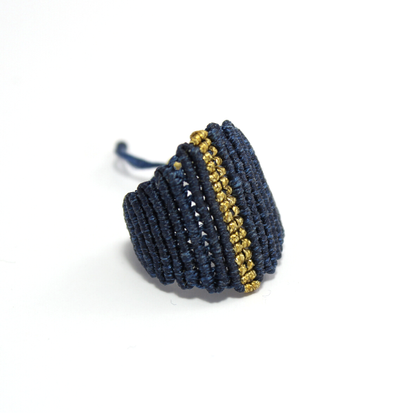 Δαχτυλίδι μακραμέ μπλε με χρυσή κλωστή - μεγάλα, αυξομειούμενα, φθηνά