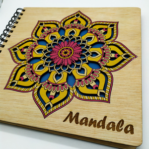 Ξύλινο βιβλίο ζωγραφικής με 100+ σχέδια Μάνταλα (Mandala) για χρωματισμό (25cm x25cm) - δώρα γενεθλίων, δώρα για γυναίκες