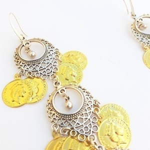 ♦ "NANA" EARRINGS GYPSY STYLE, DANGLE EARRINGS, ΣΚΟΥΛΑΡΙΚΙΑ ΜΕ ΧΡΥΣΑ ΝΟΜΙΣΜΑΤΑ ΚΑΙ ΠΕΡΛΕΣ - επάργυρα, φλουρί, μακριά, boho, κρεμαστά, πέρλες, μεγάλα, πολυέλαιοι - 2