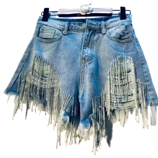 Jean shorts- Party look