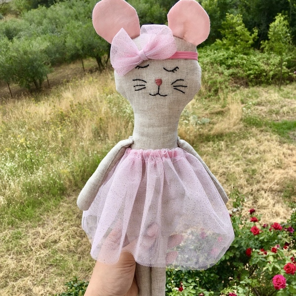 Χειροποίητη λινή κούκλα ‘ποντικάκι’ - ύφασμα, δώρο, κούκλες - 4