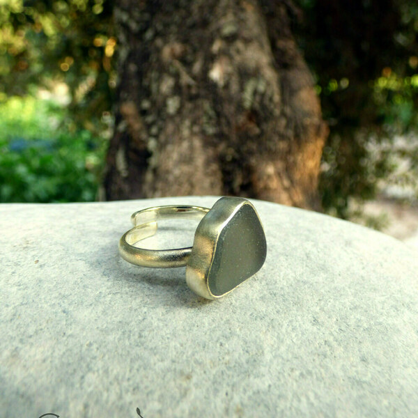 " Silver Seaglass ring" - Xειροποίητο επάργυρο ματ δαχτυλίδι με γυαλάκι της θάλασσας!f - επιχρυσωμένα, μικρά, μικρά, boho, αυξομειούμενα - 3