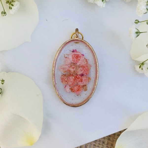 Like Confetti -Orange/Pink Oval - Pressed Flower Necklace - επιχρυσωμένα, λουλούδι, μενταγιόν - 2