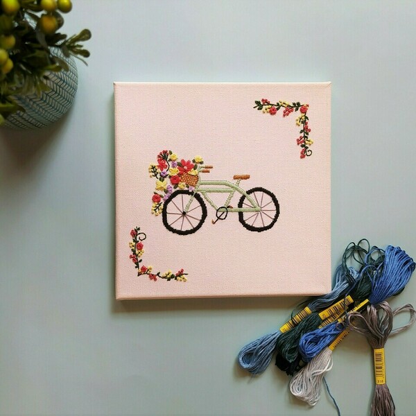 Πίνακας με κεντημένο ποδήλατο - πίνακες & κάδρα - 4