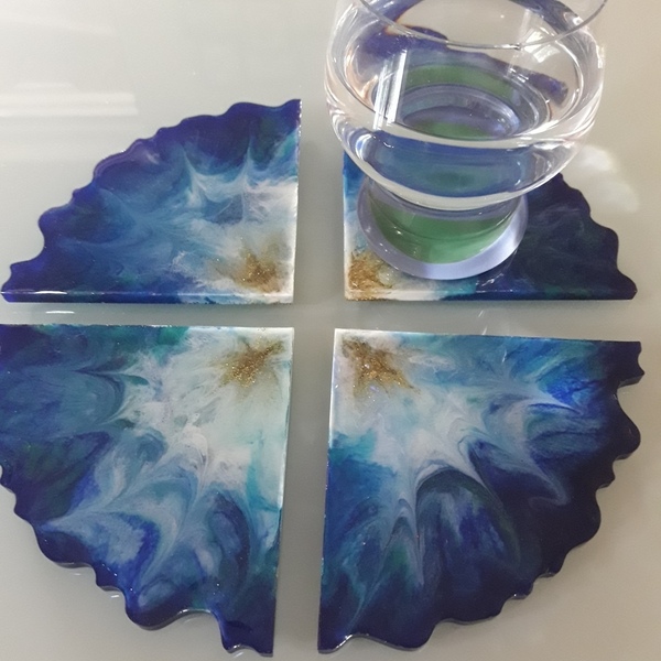 Σετ σουβέρ τεσσάρων τεμαχίων από υγρό γυαλί σε απόχρωση του μπλε - γυαλί, πλαστικό, διακοσμητικά, ιδεά για δώρο, είδη σερβιρίσματος - 2