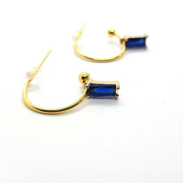 "Endless Blue Mini Hoops" - Μίνιμαλ κρεμαστά σκουλαρίκια με μεταλλικά στοιχεία - επιχρυσωμένα, ορείχαλκος, κρίκοι, μικρά, γάντζος, φθηνά - 2