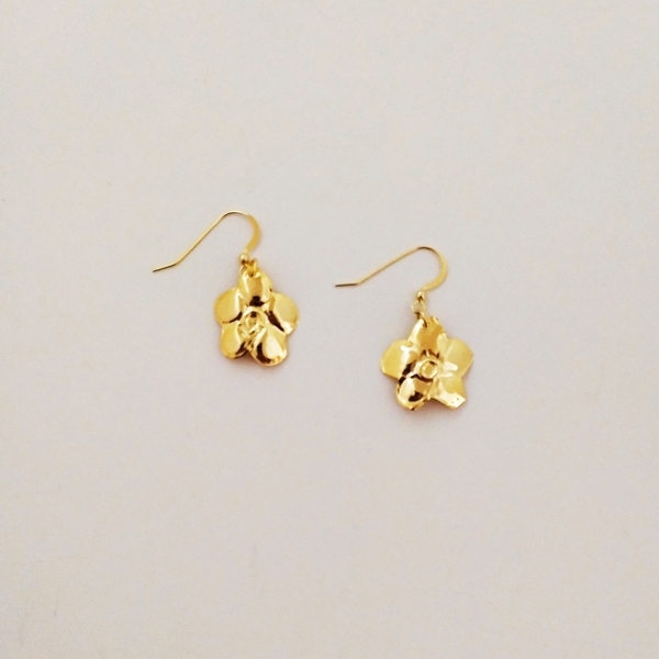 Σκουλαρίκια χρυσο μαργαριτα - επάργυρα, μικρά, κρεμαστά