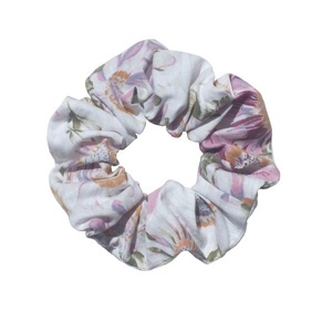 Λαστιχάκι για τα μαλλιά - Scrunchie (4) - ύφασμα, χειροποίητα, φλοράλ, απαραίτητα καλοκαιρινά αξεσουάρ, λαστιχάκια μαλλιών