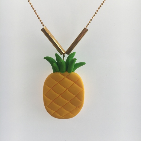 "Pineapple" Χειροποίητο κολιέ από πηλό - επιχρυσωμένα, πηλός, χειροποίητα, κοντά