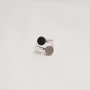 BlackΜ2Mat - Χειροποίητο δαχτυλίδι φτιαγμένο απο ανοξείδωτο μέταλλο και μαύρο πλέξιγκλας - ασήμι 925, μικρά, plexi glass, αυξομειούμενα