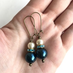 Σκουλαρίκια με πέρλα και γαλάζιο στρας - μικρά, κρεμαστά, πέρλες, φθηνά - 3