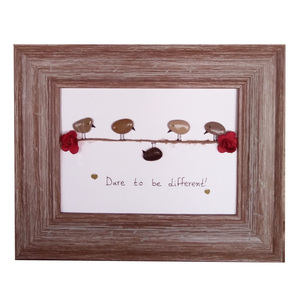 Κάδρο με παράσταση από βότσαλα. "Dare to be different" - πίνακες & κάδρα, δώρα γενεθλίων, βότσαλα, προσωποποιημένα - 2