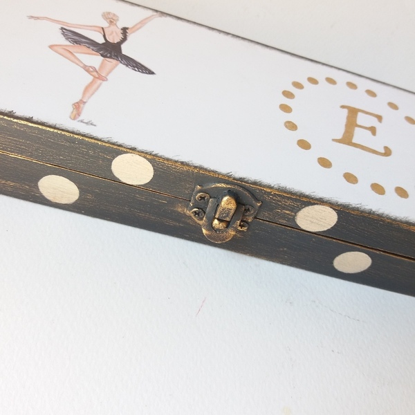 Κασετίνα ξύλινη μπαλαρίνα 22×9×3εκ. πουά με μονόγραμμα - κασετίνες, κορίτσι, μπαλαρίνα, personalised, ιδεά για δώρο - 2
