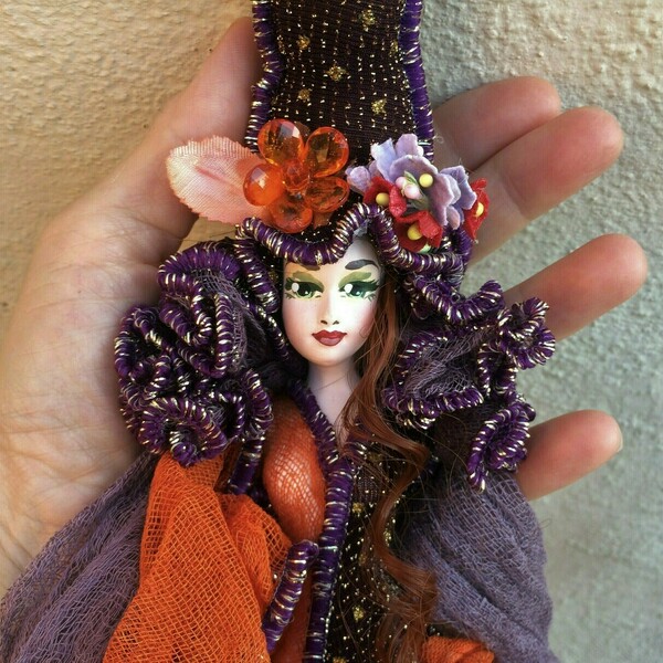 Διακοσμητική χειροποίητη Κούκλα "Μάγισσα Μικρή" 60 εκ. Πορτοκαλί με Μελιτζανί - κορίτσι, διακόσμηση, διακοσμητικά, διακόσμηση σαλονιού, κούκλες - 4