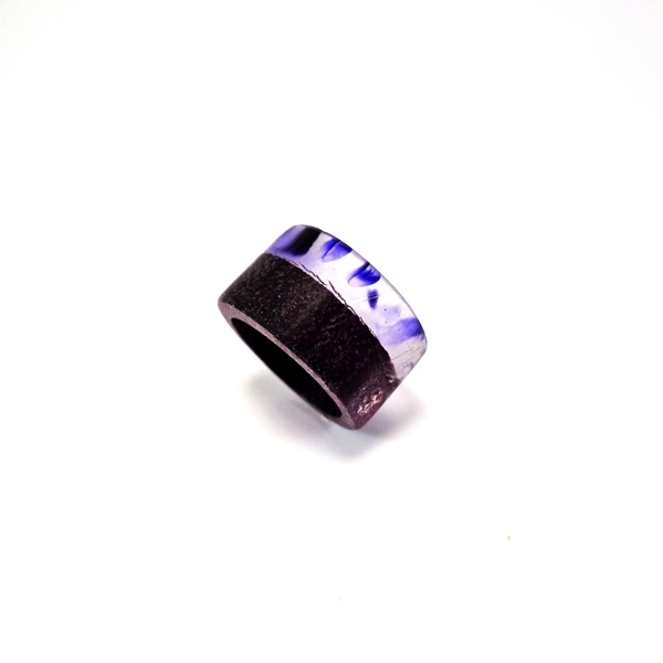 Δαχτυλίδι από υγρό γυαλί και ξύλο με μωβ χρώμα - ξύλο, γυαλί, boho, σταθερά, μεγάλα - 2