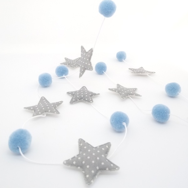 Διακοσμητική Γιρλάντα με γαλάζια Πον Πον και Υφασμάτινα Πουά Αστέρια - αγόρι, αστέρι, γιρλάντες, pom pom, αγορίστικο