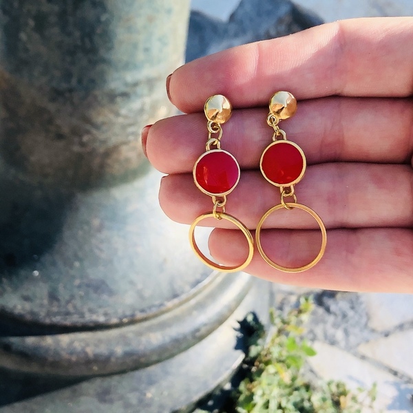 Retro earrings in gold and red - επιχρυσωμένα, κρεμαστά - 5