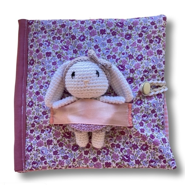Βιβλίο δραστηριοτήτων με πλεκτό κουκλάκι λαγουδάκι/ Quiet Book lilac bunny, 18*18εκ. - κορίτσι, δώρα γενεθλίων, δώρο για βάφτιση