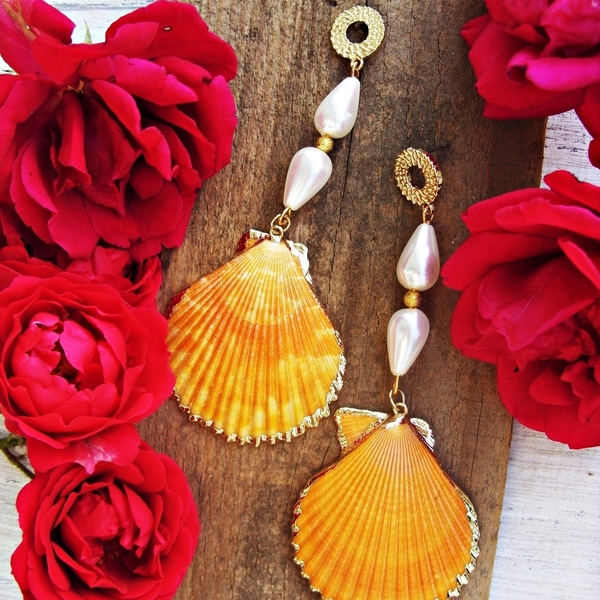yellow shell earrings - επιχρυσωμένα, κρεμαστά, μεγάλα