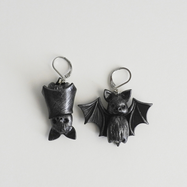 Σκουλαρίκια - νυχτερίδες από πολυμερή πηλό_3 - statement, πηλός, halloween, κρεμαστά, polymer clay