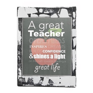 Διακοσμητικό χειροποίητο καδράκι σε καμβά - A great teacher opens minds inspire dreams... - Δώρο για την δασκάλα / τον δάσκαλο - πίνακες & κάδρα, επιτοίχιο, δώρα για δασκάλες