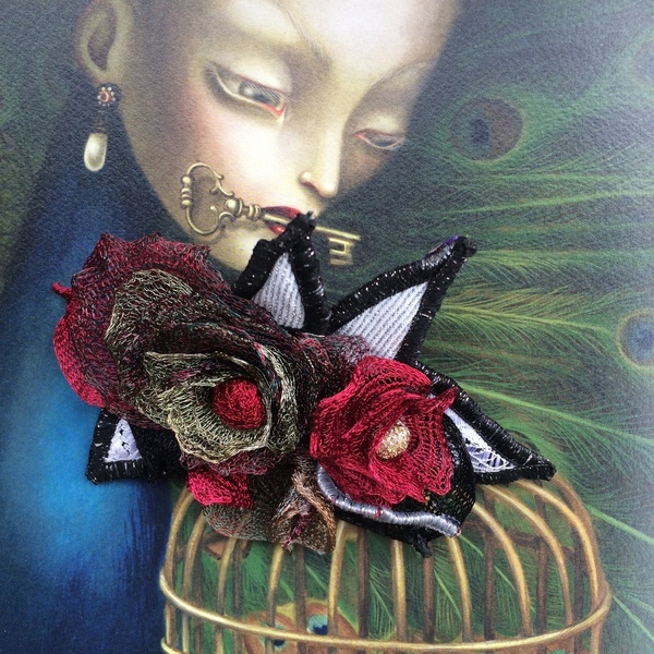Καρφίτσα με σύνθεση λουλουδιών από πλέγμα Τιτανίου σε 2 παραλλαγές - ύφασμα, λουλούδια, φύλλο, δώρα για δασκάλες - 5
