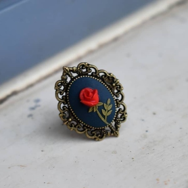 Fairytale Rose | Χειροποίητο Vintage Δαχτυλίδι με Κόκκινο Τριαντάφυλλο (Πολυμερικός Πηλός, Μπρούντζος, Αυξομειούμενο) - vintage, τριαντάφυλλο, μπρούντζος, αυξομειούμενα, πολυμερικό πηλό - 3